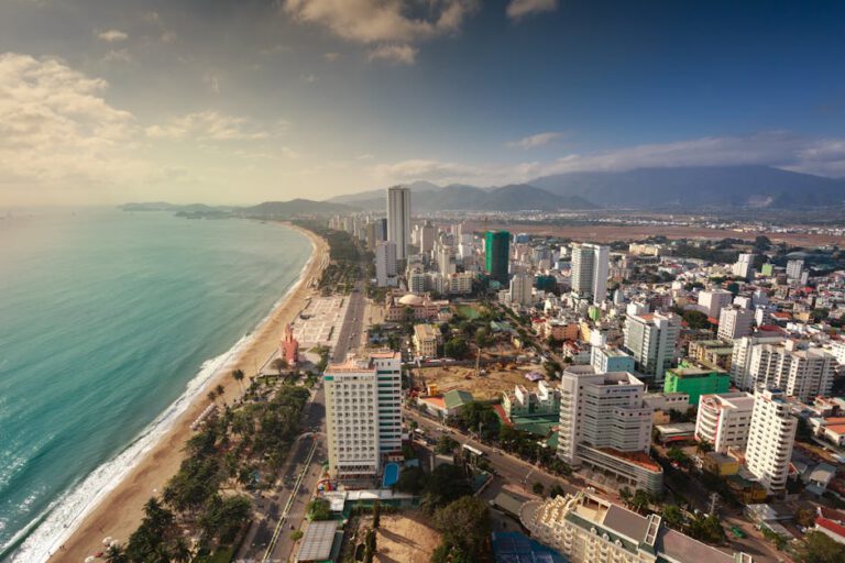 Du lịch Nha Trang: Hướng dẫn khám phá biển xanh cát trắng